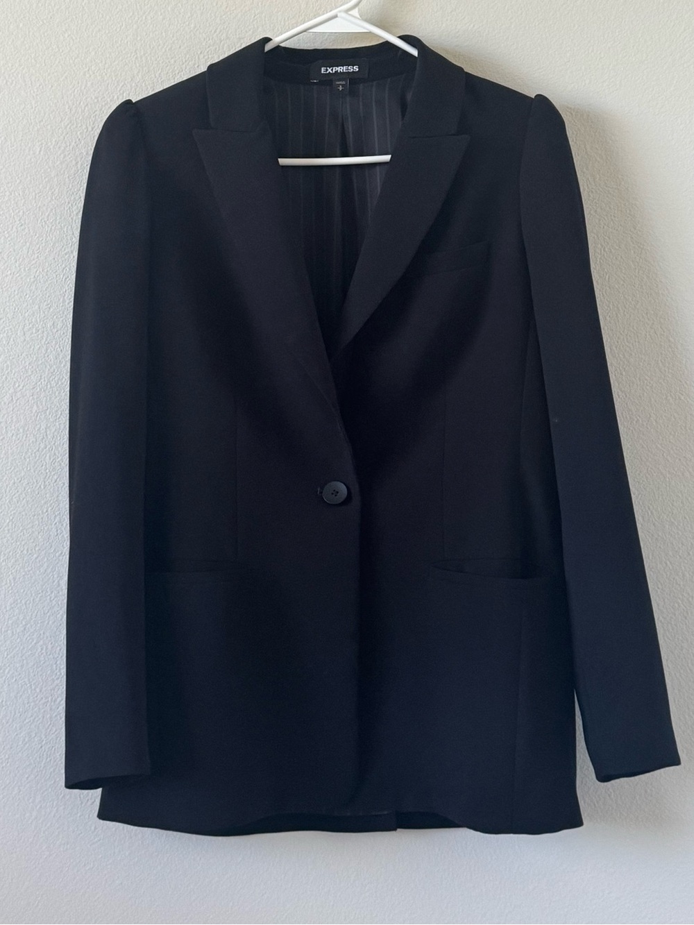 Express Black Single-Button Women's Blazer